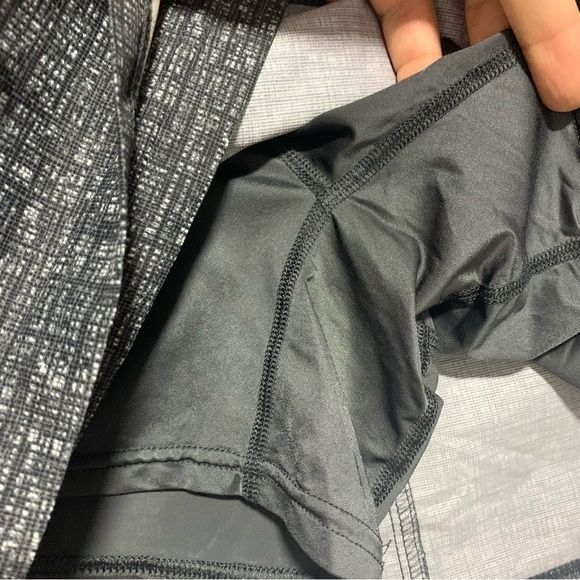 AVTA Dark Grey Athletic Skort Size M - Picture 4 of 10